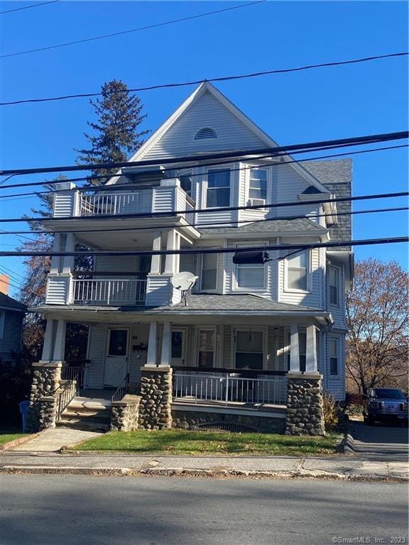 Primary Photo - 30 Grandview Ave