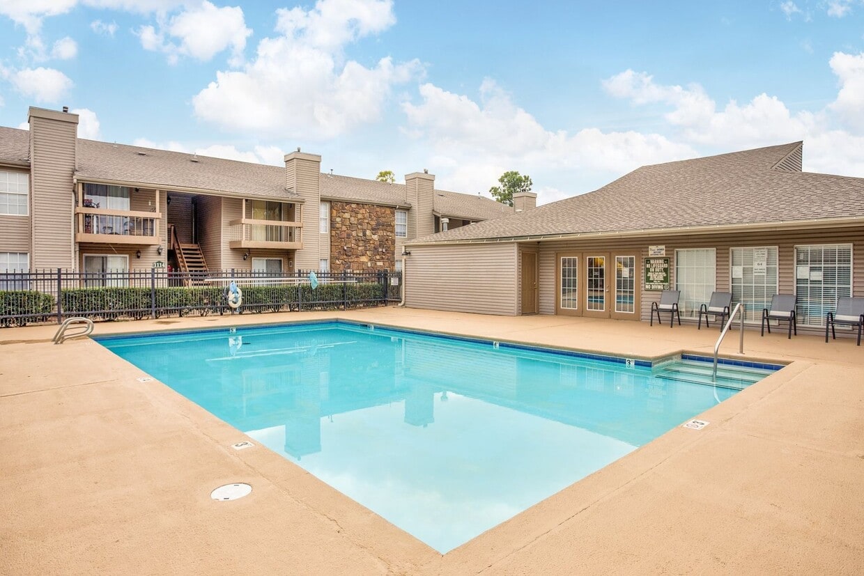 Primary Photo - NOW LEASING