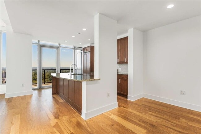 Building Photo - 3630 Peachtree Rd