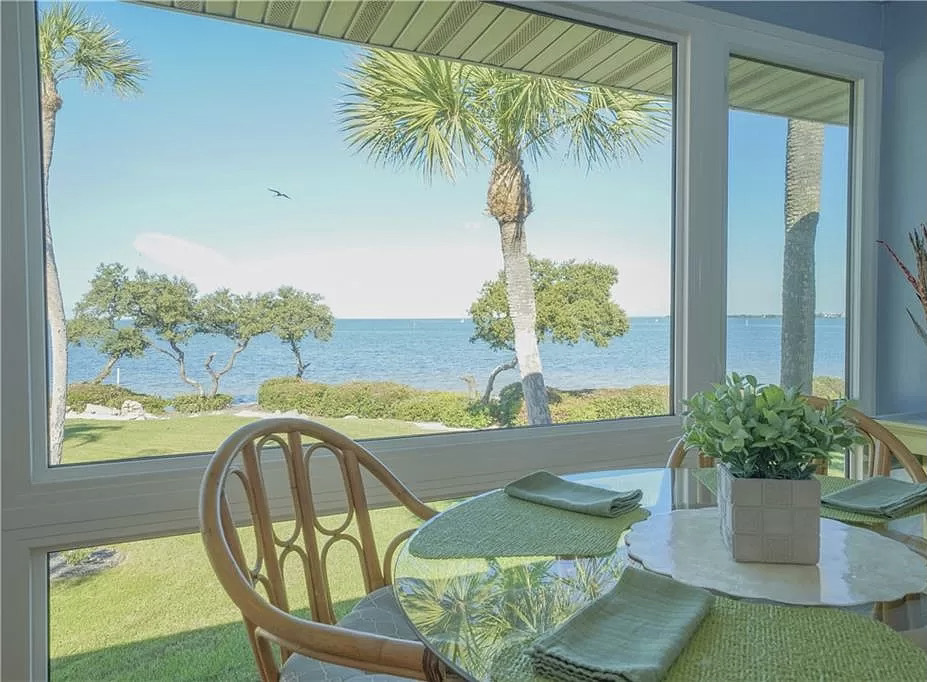 Foto principal - 600 Manatee Ave