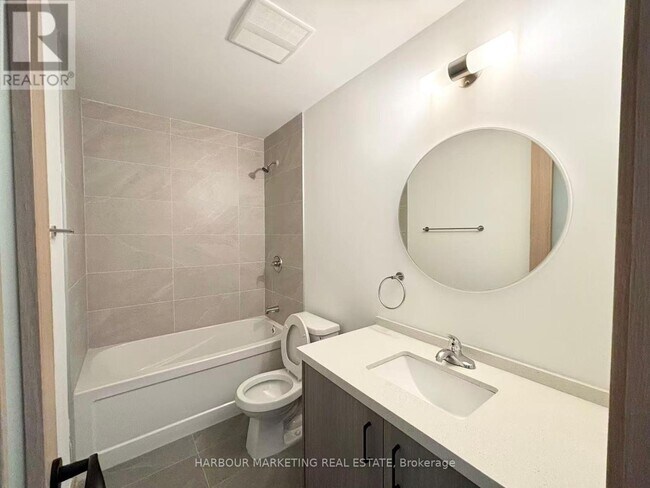 Photo du bâtiment - 3421 Sheppard Ave E
