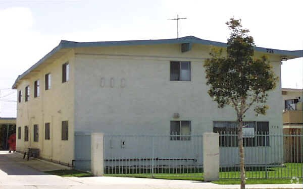 Building Photo - 775 Shalimar Dr