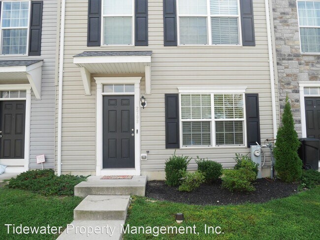 Building Photo - 4 br, 3.5 bath House - 2709 Theresa Ln