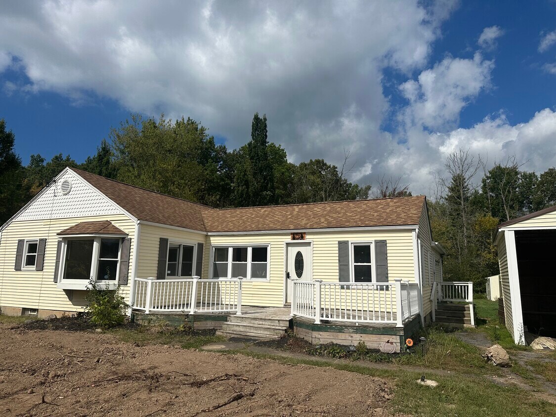 Foto principal - 2805 Bedell Rd
