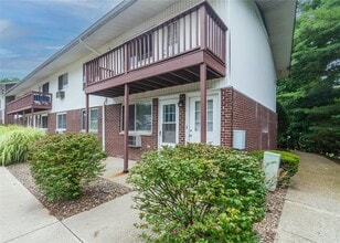 Building Photo - 321 Titusville Rd