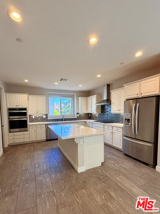 Building Photo - 657 Daniel Freeman Cir
