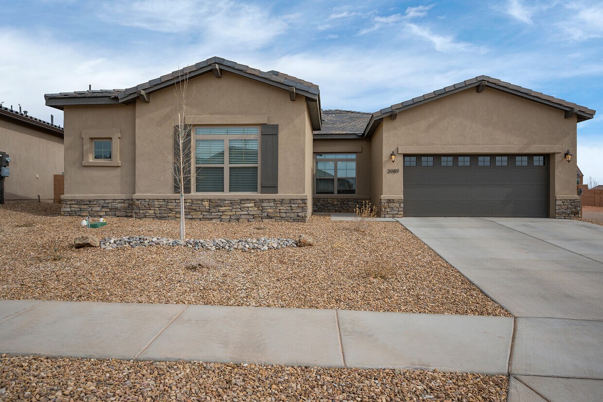 3989 Kodiak Rd NE, Rio Rancho, NM 87144 House Rental in Rio Rancho