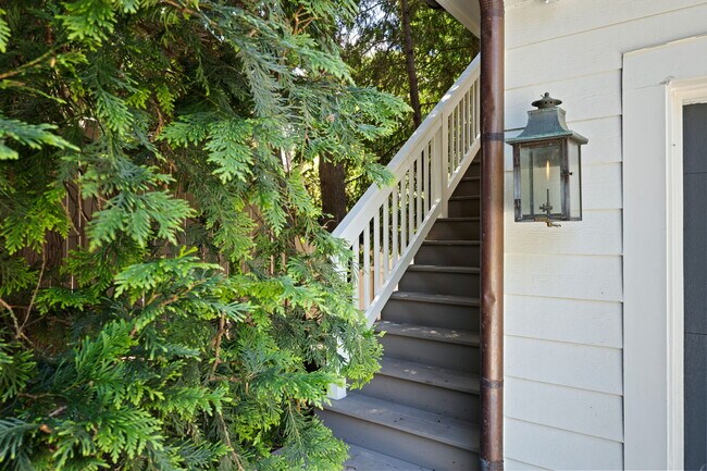 Foto del edificio - 1358 Briarcliff Rd NE