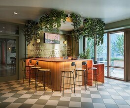 Building Photo - Ophelia