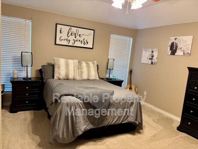 Foto del edificio - 12352 Silver Mist Trail