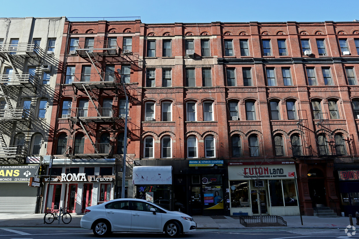 Building Photo - 728 Amsterdam Ave