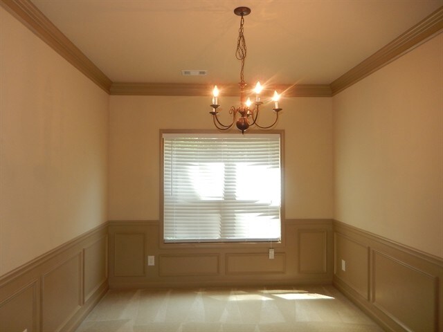 Building Photo - 1717 Dylan Place
