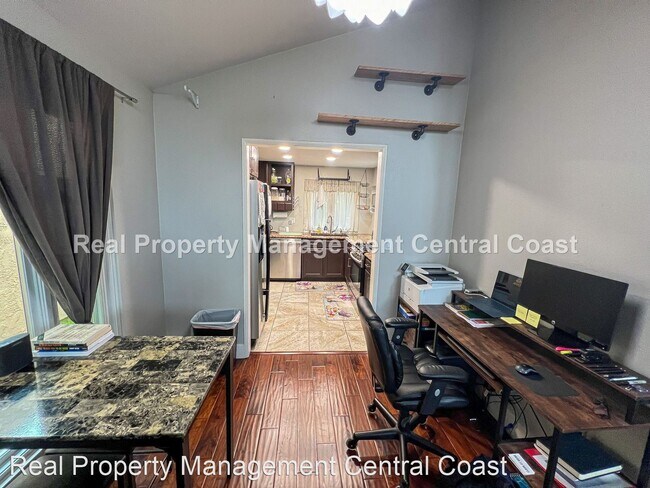 Building Photo - 2 br, 2 bath House - 4 Los Verdes Drive