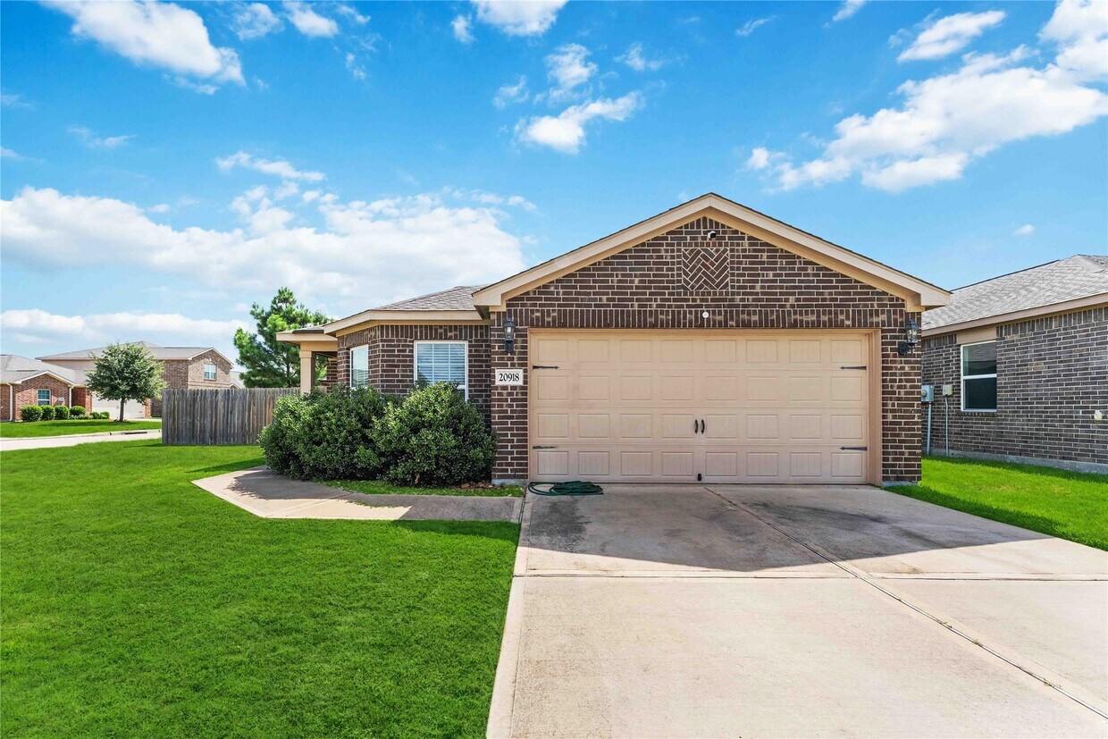 Foto principal - 20918 Bastion Settle Dr