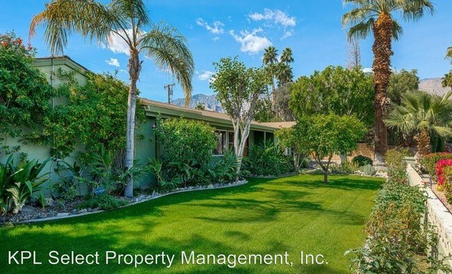 Building Photo - 4 br, 4 bath House - 2029 E. Paseo Gracia