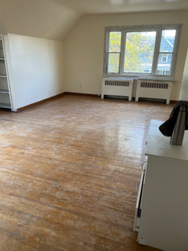 Foto del edificio - 1335 Linwood Ave