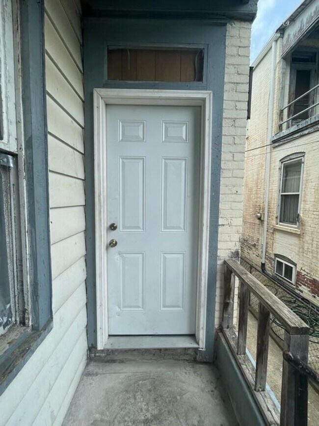 Foto del edificio - 118 Windsor St