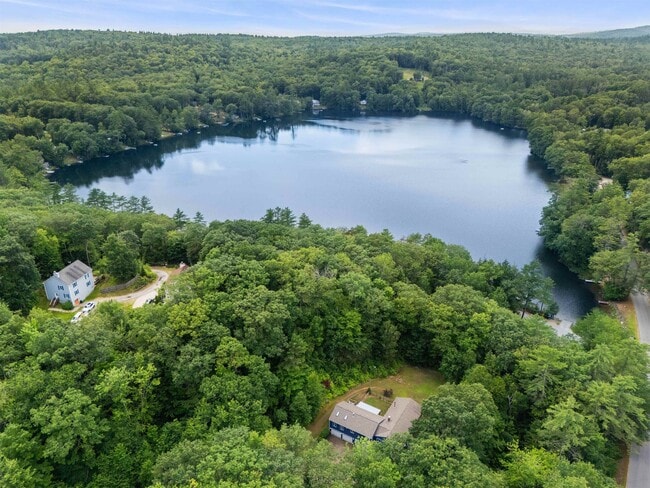 Building Photo - 241 Clough Pond Rd