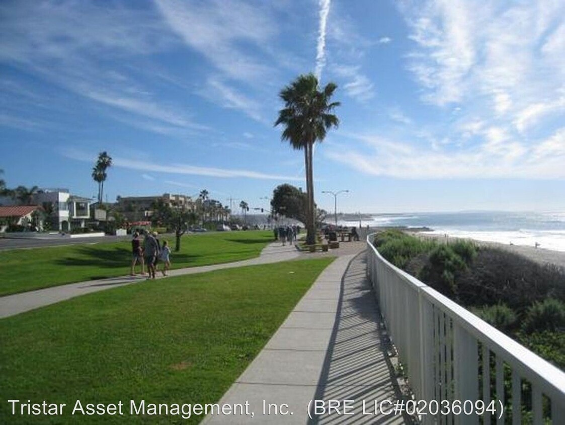 252 Acacia Ave, Carlsbad, CA 92008 Room for Rent in Carlsbad, CA