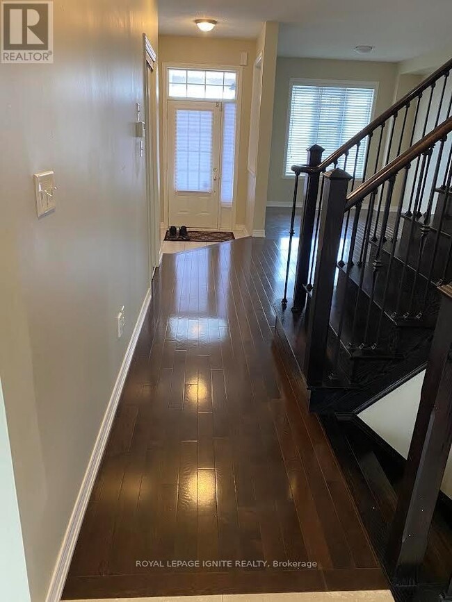 Building Photo - 43 Vanderbrink Dr