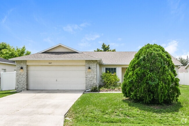 Building Photo - 547 Brentford Ct