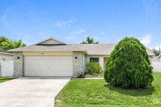 Building Photo - 547 Brentford Ct