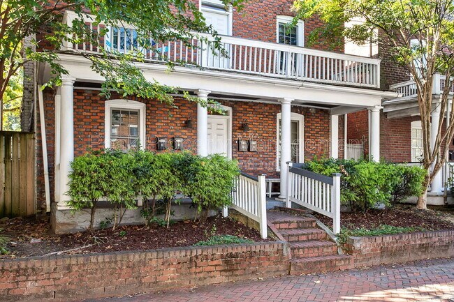 Foto del edificio - 2213 W Cary St