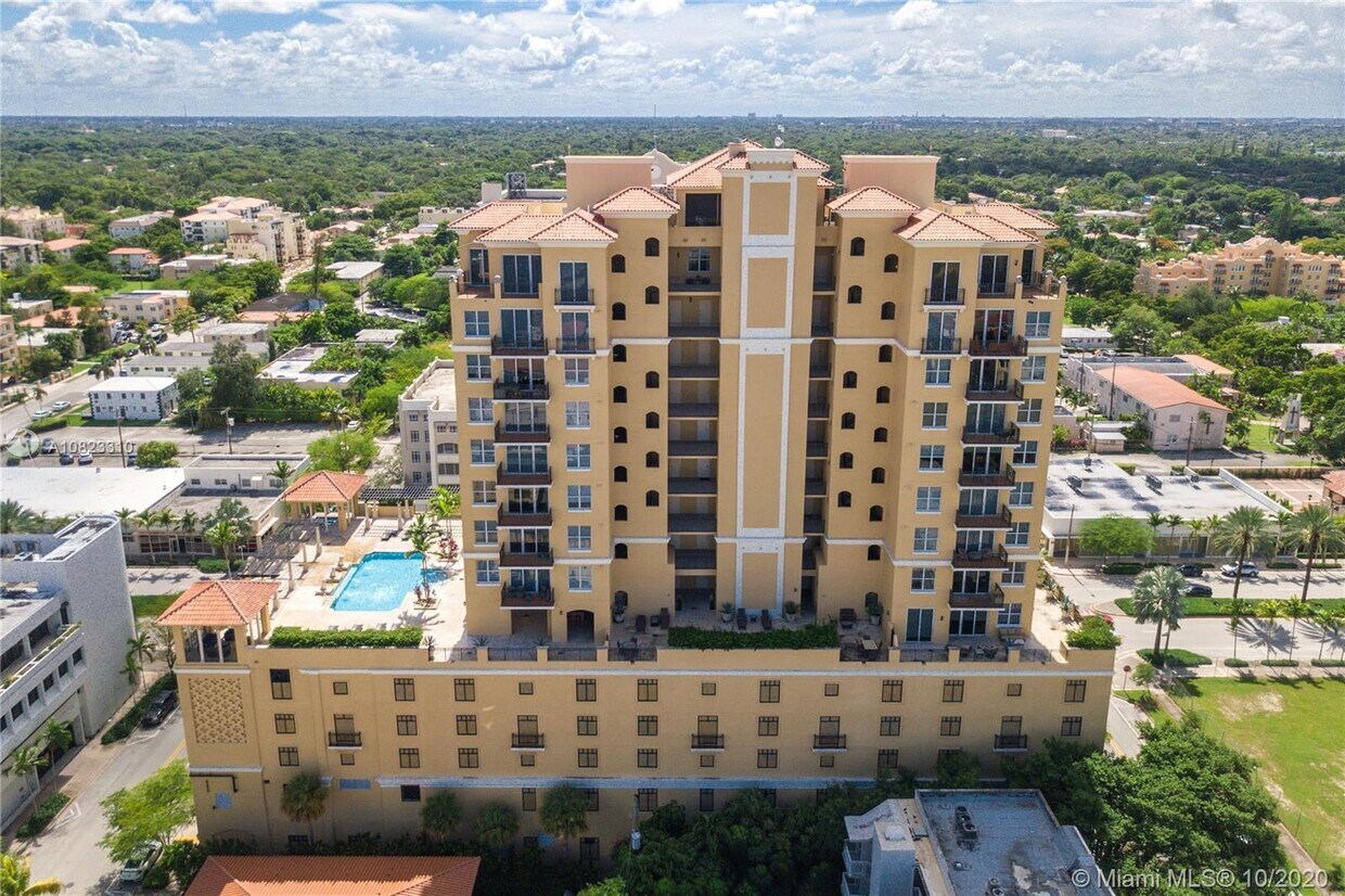 Primary Photo - 1607 Ponce de Leon Blvd