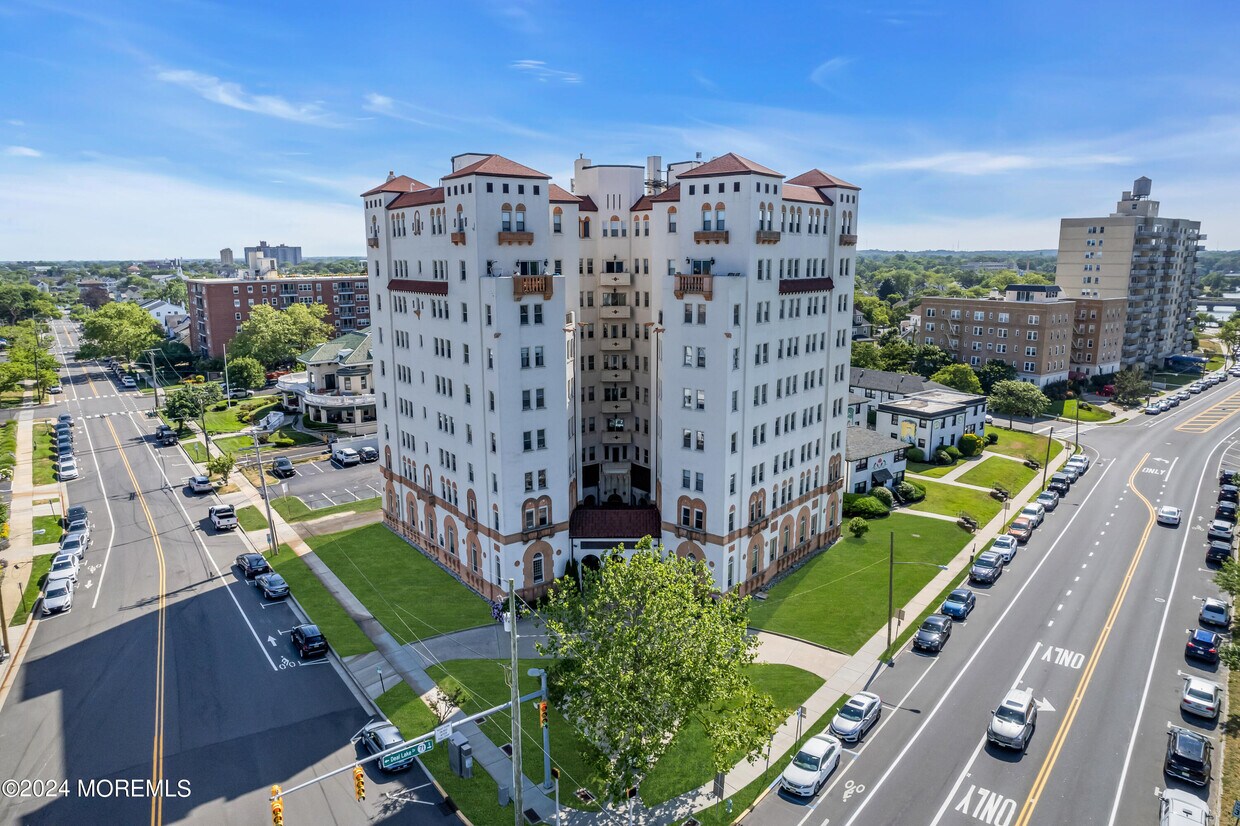 Foto principal - 400 Deal Lake Dr