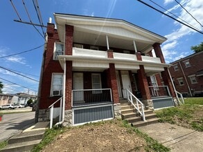 Building Photo - 1574 Indianola Ave