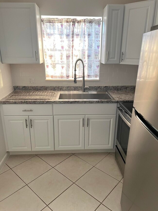 Foto del edificio - 162 Camden G