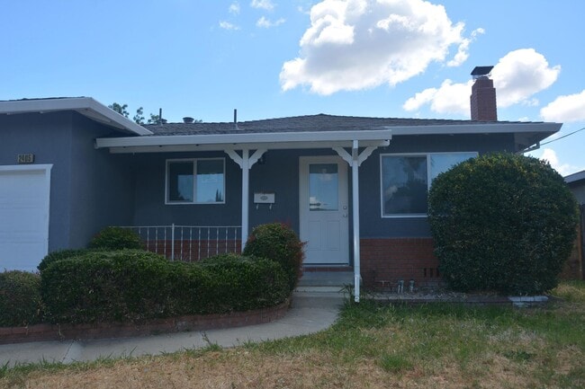 Building Photo - Beautifully Remodeled Antioch Delta Fair A...