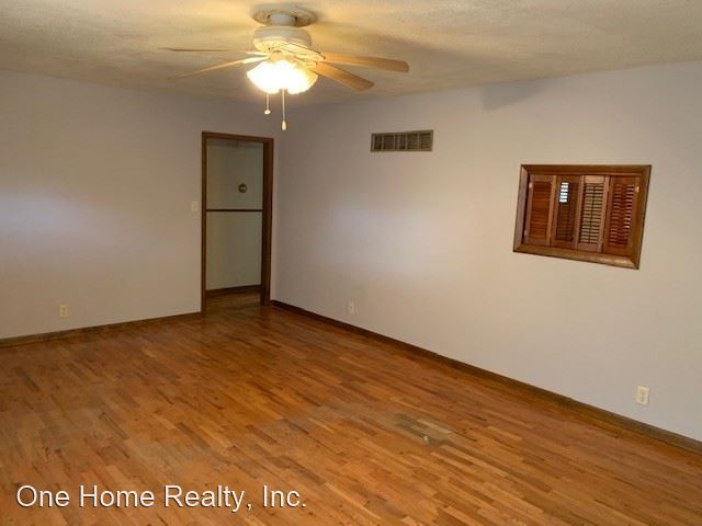 Foto del edificio - 3 br, 1 bath House - 2913 Angelique