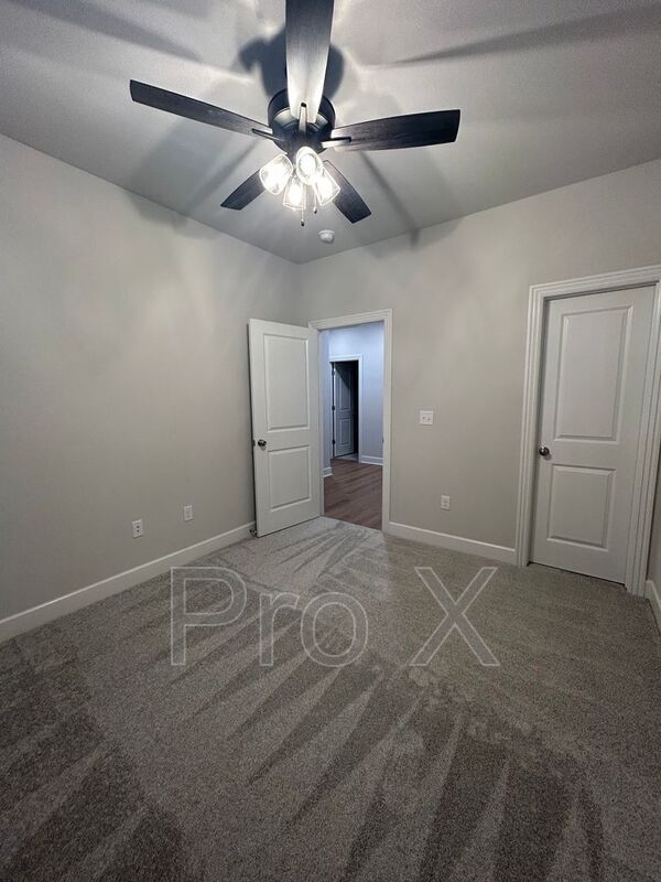 Building Photo - 1470 Overcup Oak Ln
