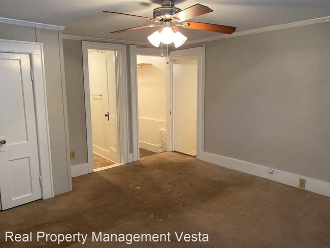 Building Photo - 2713 Vineville Ave