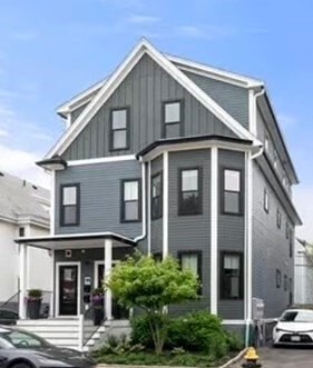 Building Photo - 24 Sagamore St