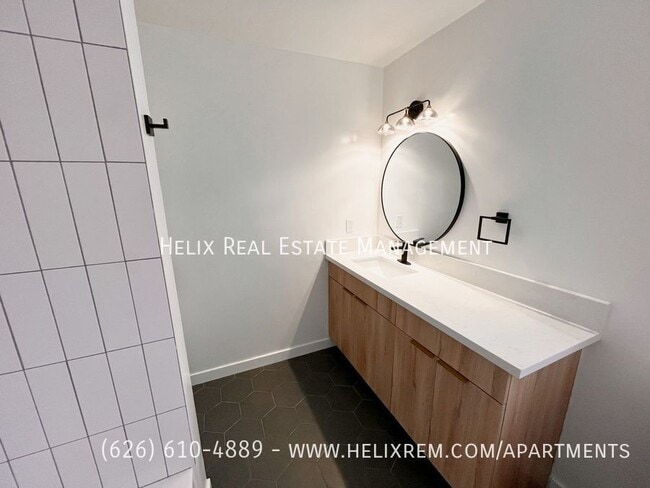 Foto del edificio - 1313 Huntington Dr