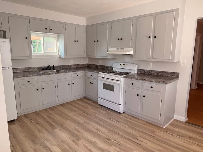 Foto del edificio - 6 Ellsworth St