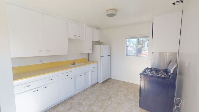 Foto del edificio - 855 C Ave