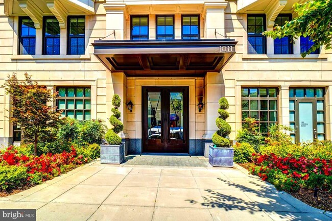 Foto del edificio - 1011 M St NW