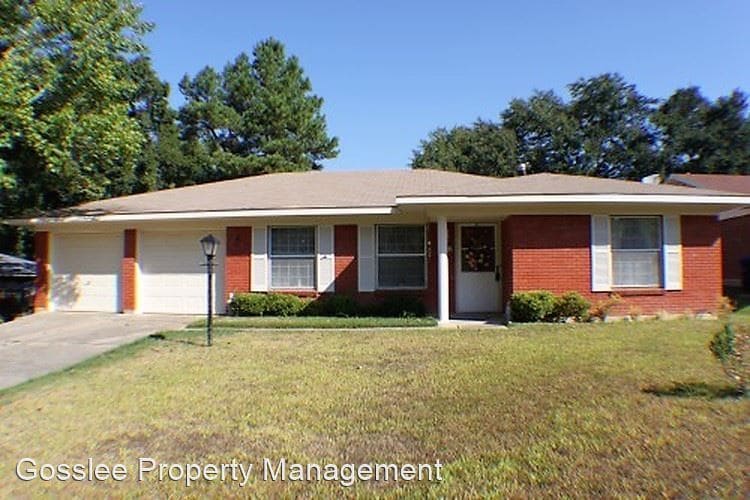 Primary Photo - 4 br, 2 bath House - 2112 Urbandale Drive