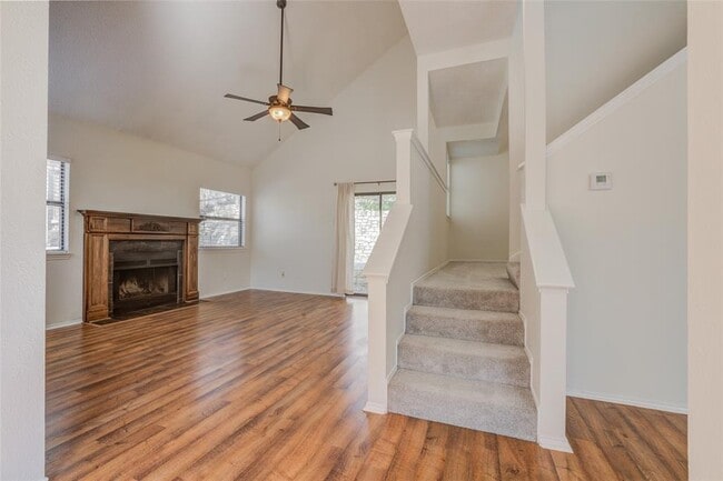 Foto del edificio - 10002 Talleyran Dr