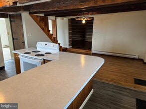 Building Photo - 3959 Warm Spring Rd