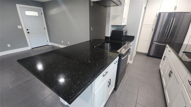 Building Photo - 55 Deltona Blvd