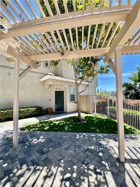 Foto del edificio - 1050 Madison Way