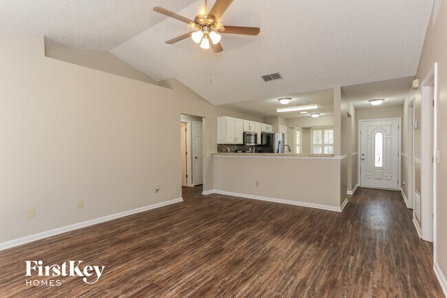 Building Photo - 1734 Chandelier Cir E