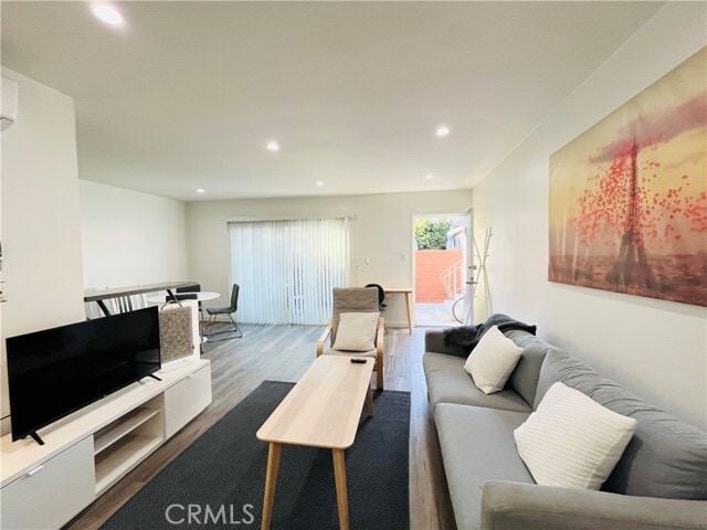 Building Photo - 3864 Inglewood Blvd