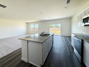 Building Photo - 8703 Vacek Xing Wy