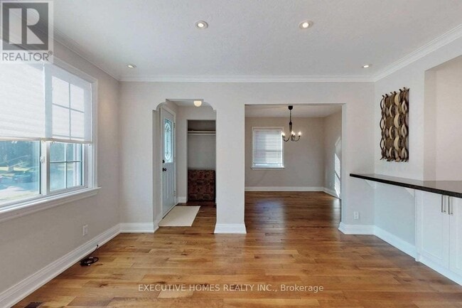 Building Photo - 107 Ellington Dr