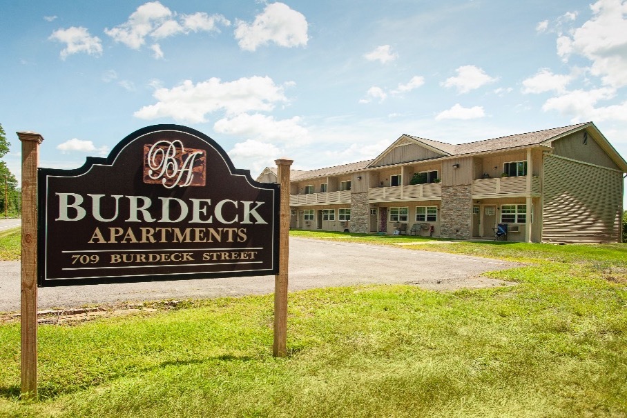 Foto principal - Burdeck Street Apartments